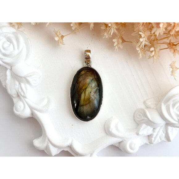 Labradorite XL Gemstone Bezel Set Sterling Silver 925 Vintage Statement Pendant - Picture 3 of 10